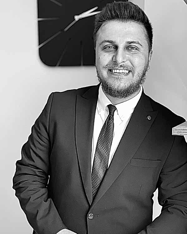 Av. Ekrem Yarar